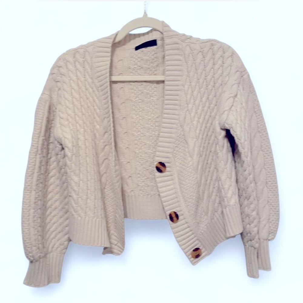 Thick knit cardigan
